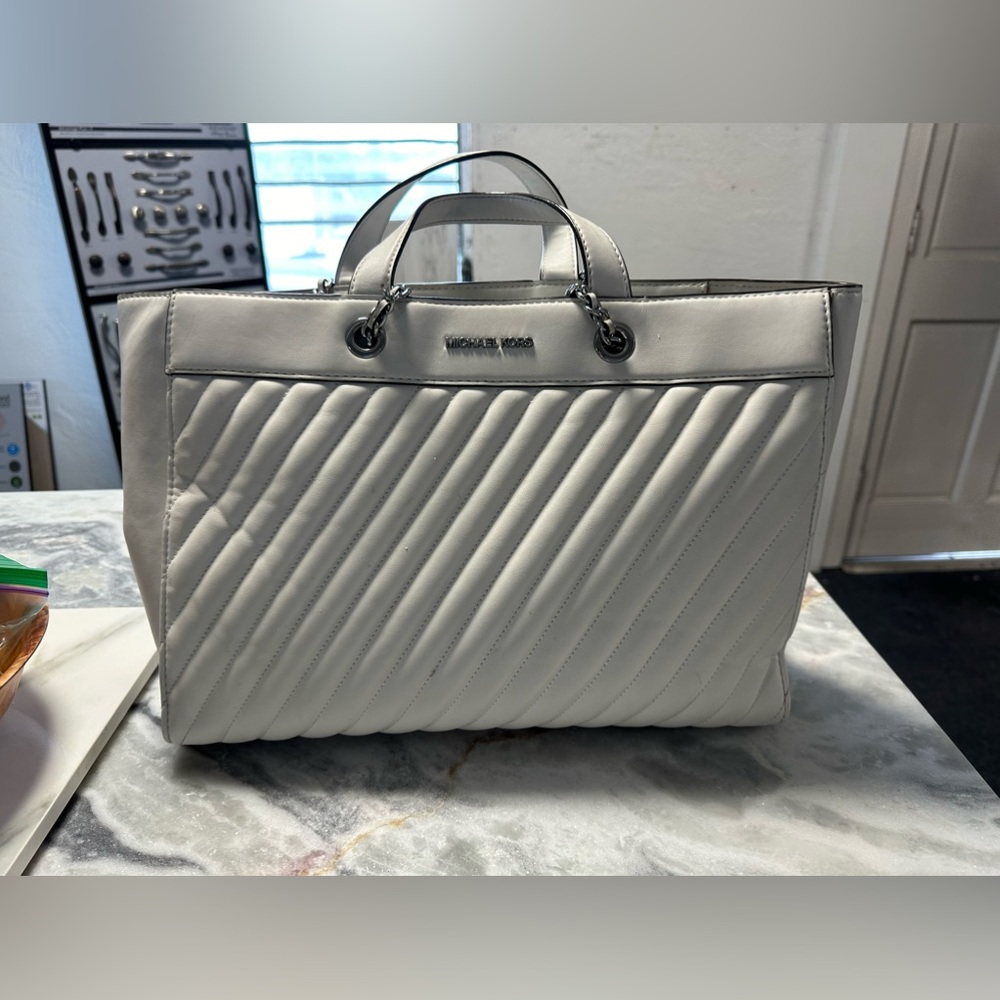 Michael Kors Large East West Satchel Shoulder Tote Bag